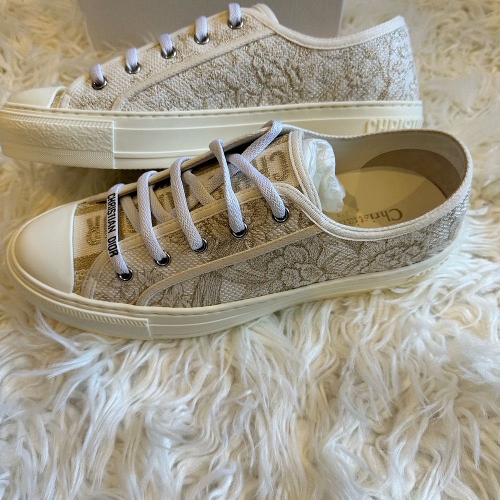 Dior Obliques Sneakers White and Gold